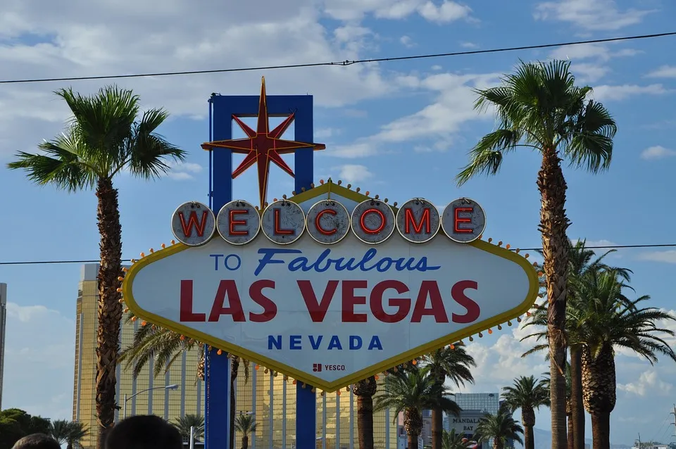 Welcome to Fabulous Las Vegas sign in the Las Vegas Valley